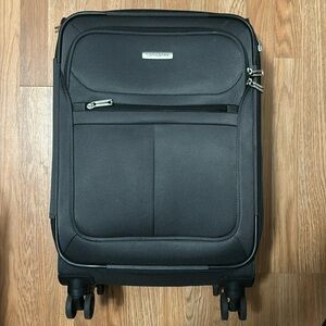 Samsonite Solyte Softside Expandable Luggage